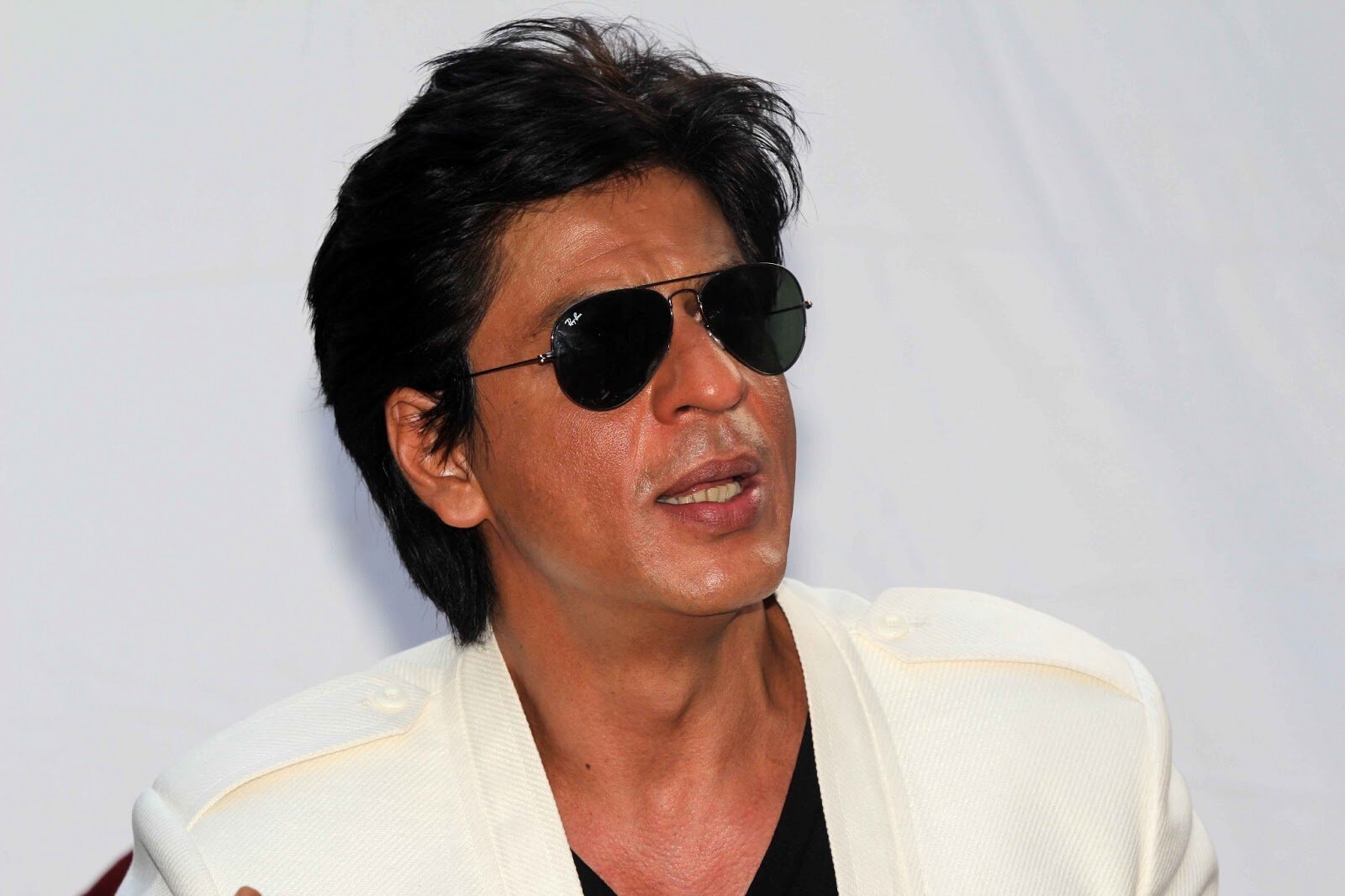 Shahrukh Khan Wallpaper-6