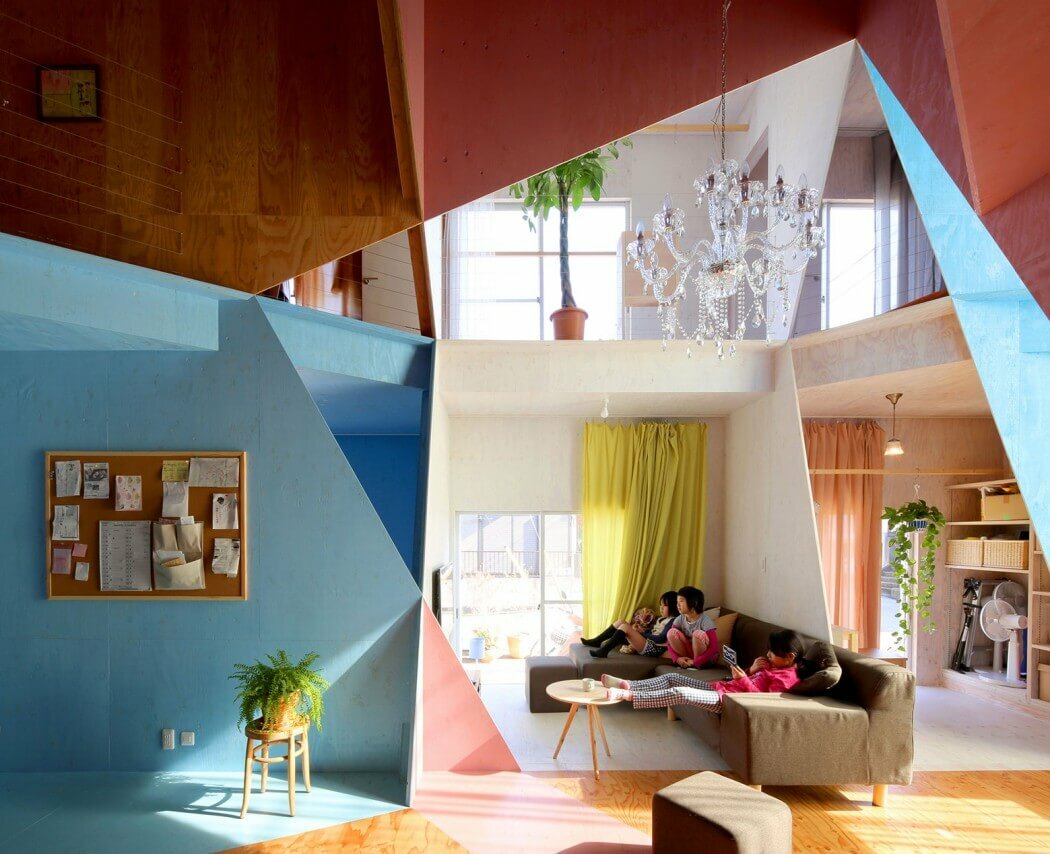 1446629466_003-apartment-house-kochi-architects-studio-1050x854.jpg