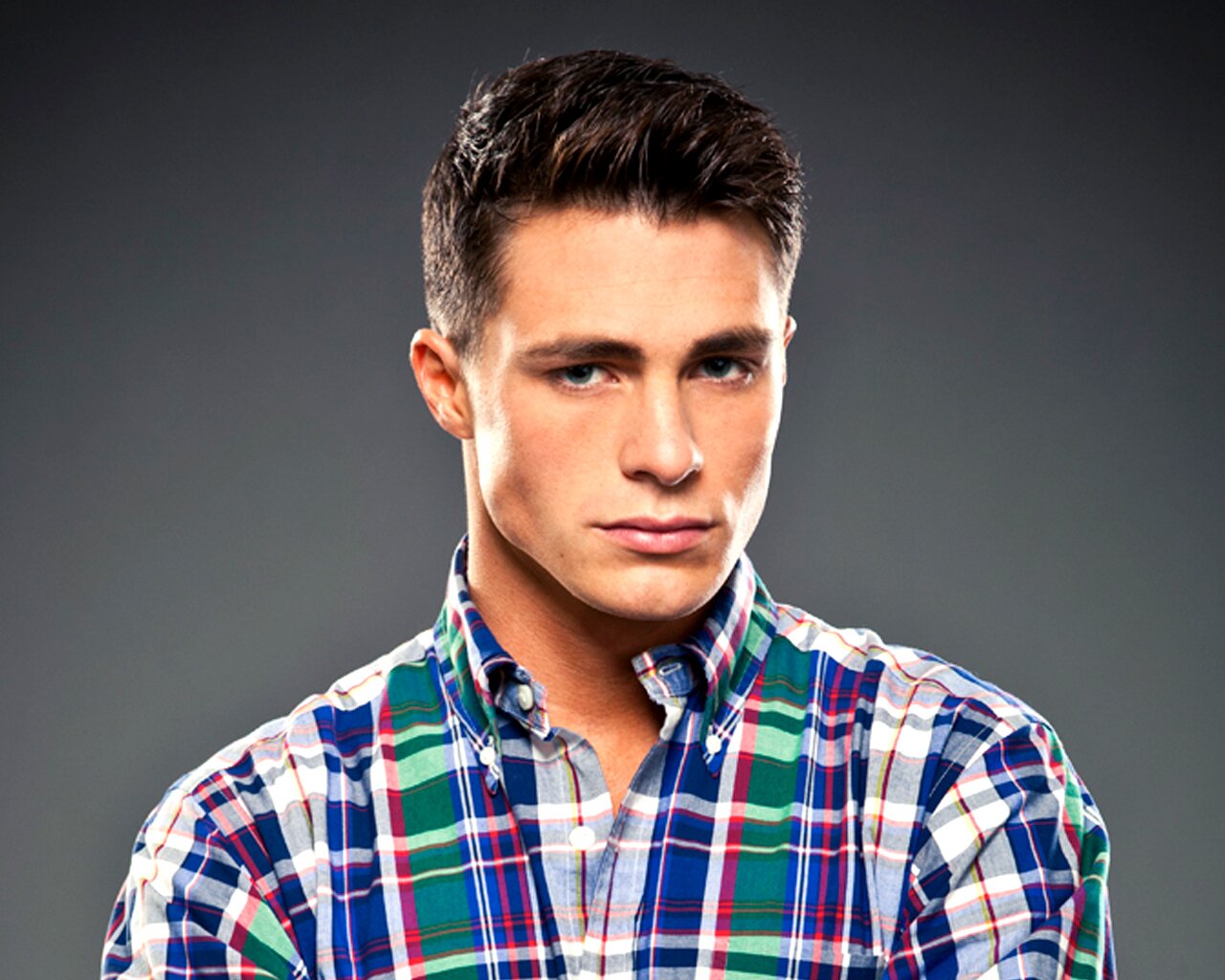 Colton Haynes Wallpaper HD-2