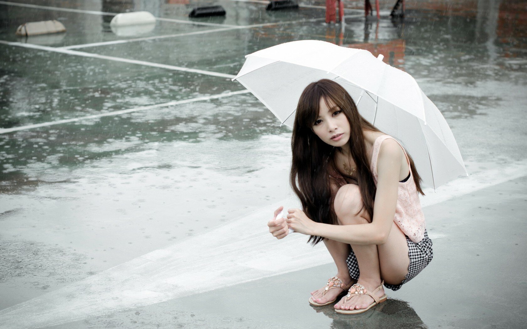 Cute Girls in Rain HD Images5 (2)